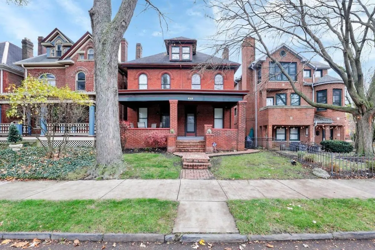 The Goodale Retreat - 2 Bedroom 2Bath Columbus
