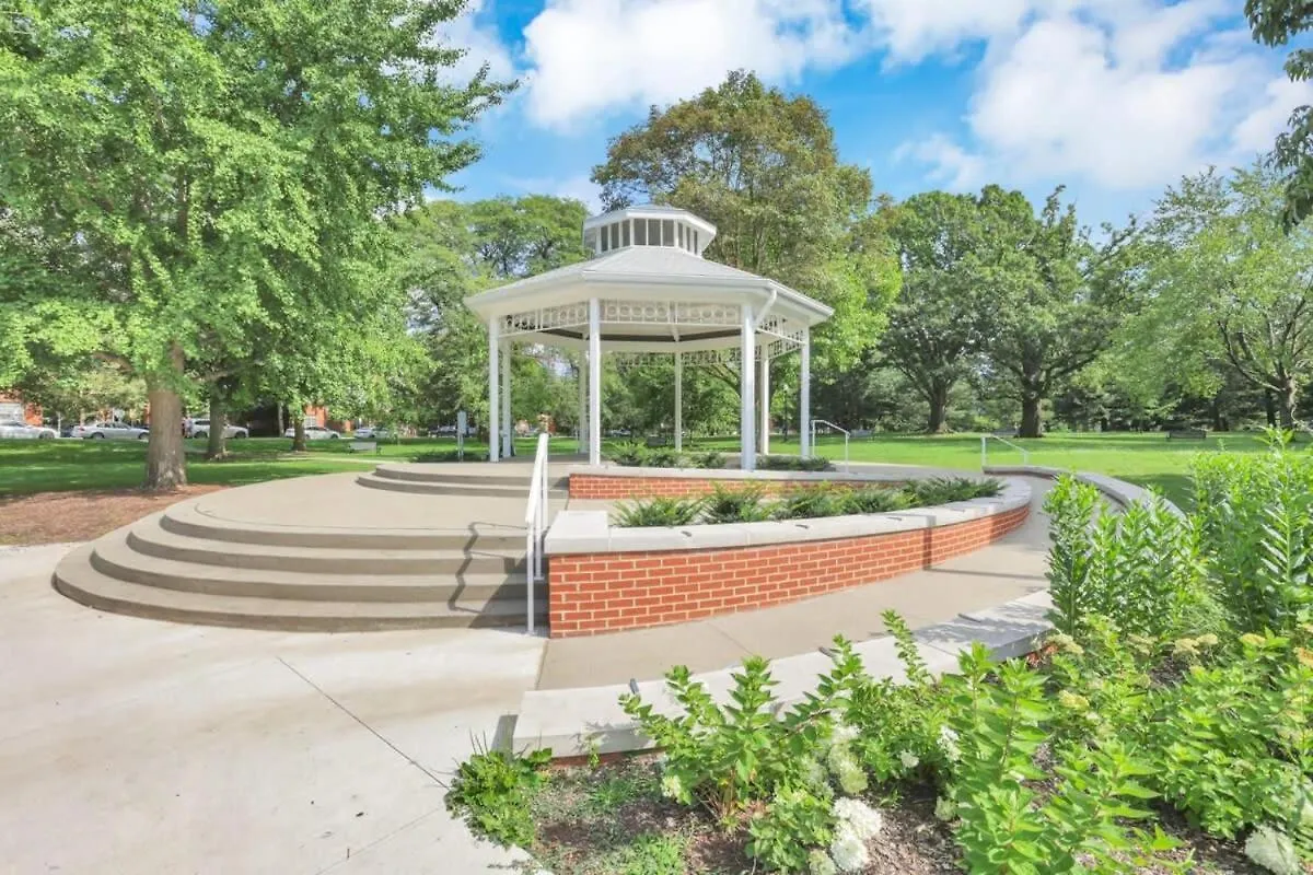 The Goodale Retreat - 2 Bedroom 2Bath Columbus